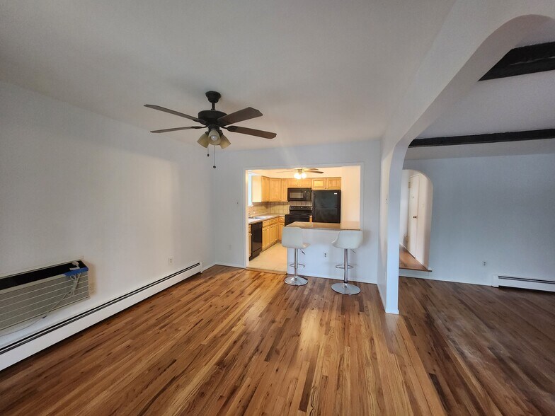 Dining Room - 1455 Kennellworth Pl