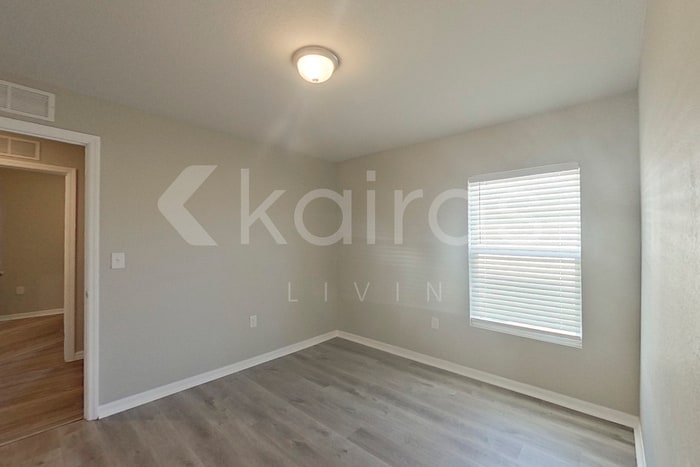 Building Photo - 18326 Gibraltar Ln