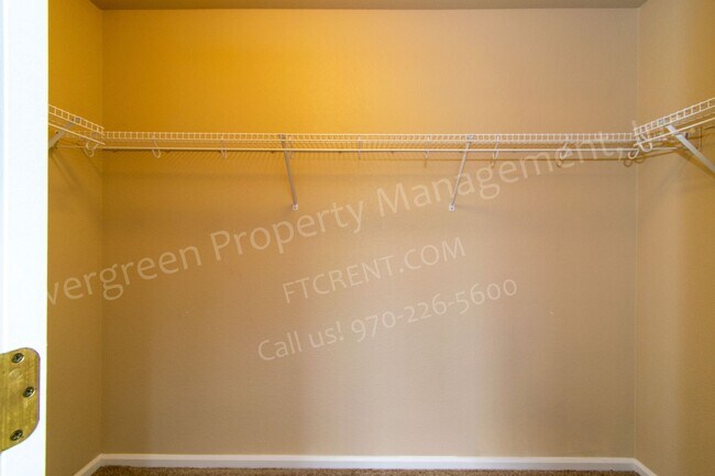 Building Photo - 6714 Autumn Ridge Dr