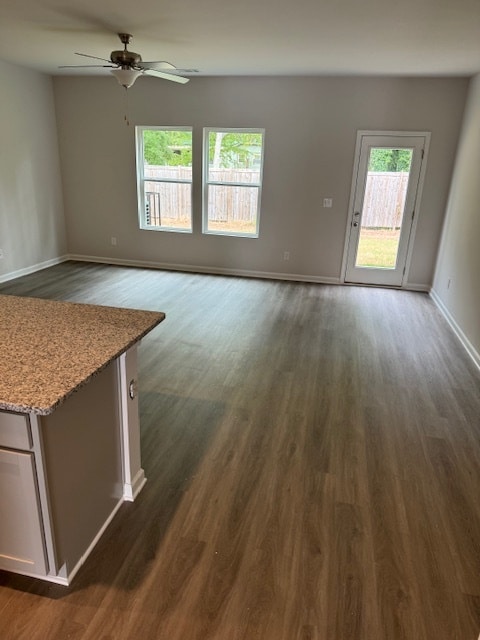 Building Photo - 144 Village Green Dr