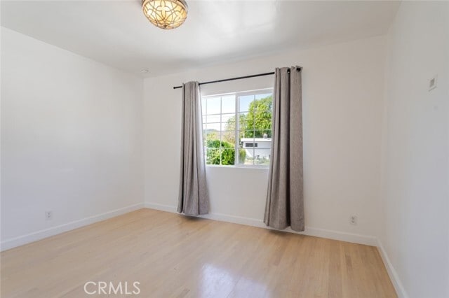 Building Photo - 3960 Mayfield Ave