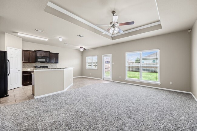 Building Photo - Move-In Ready! 3 Bed, 2Ba Home in Westfiel...