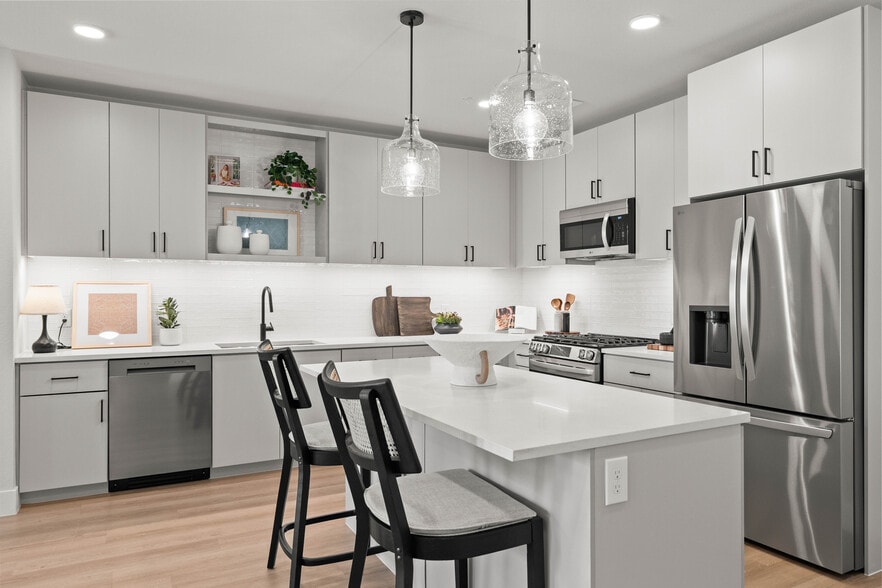 Building Photo - The Atwood at Rivulon