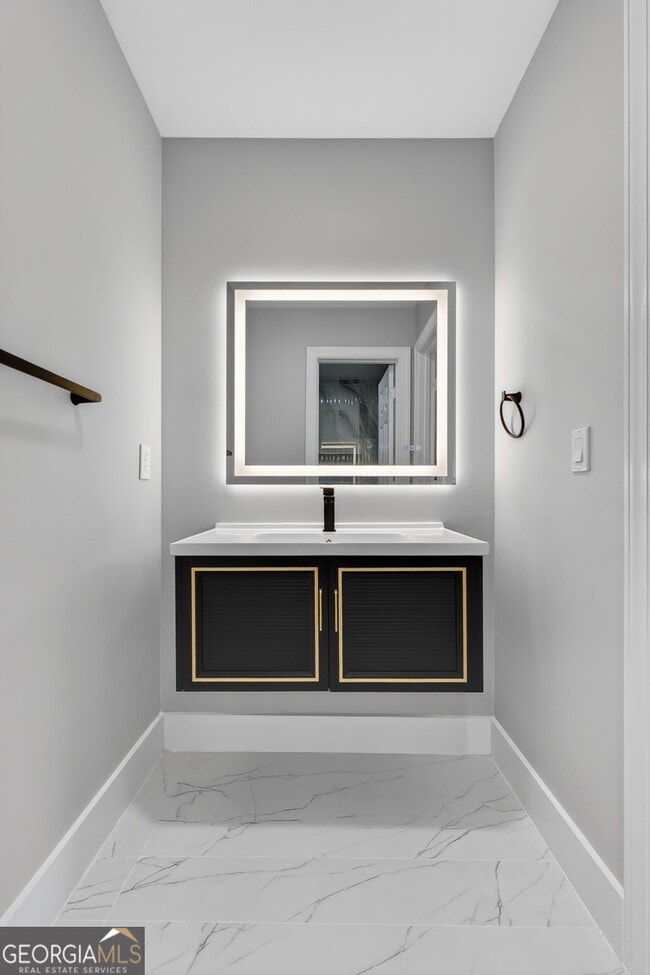 Building Photo - 1410 Landon Dr