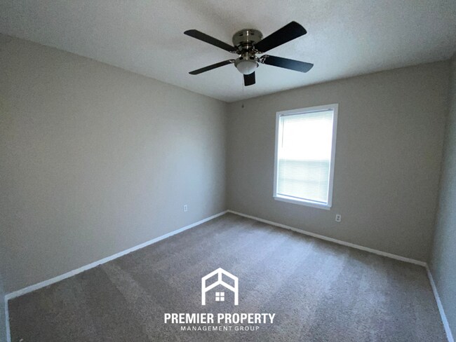 Building Photo - 4155 Windermere Rd