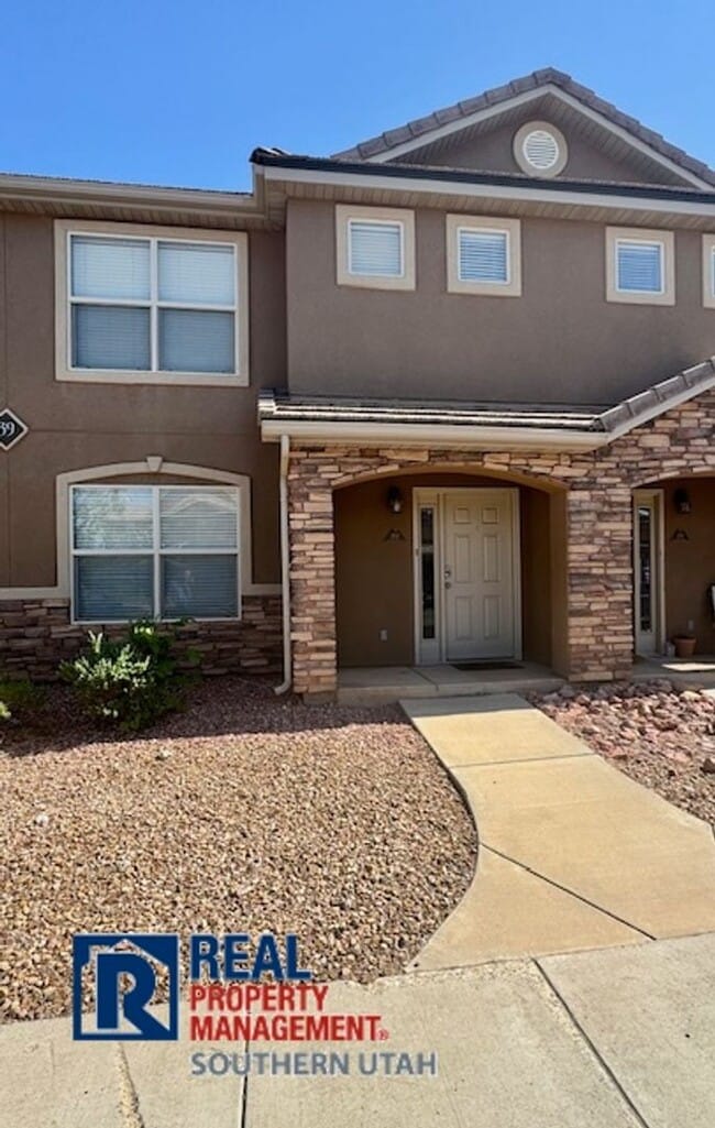 Primary Photo - Hidden Valley Townhome
