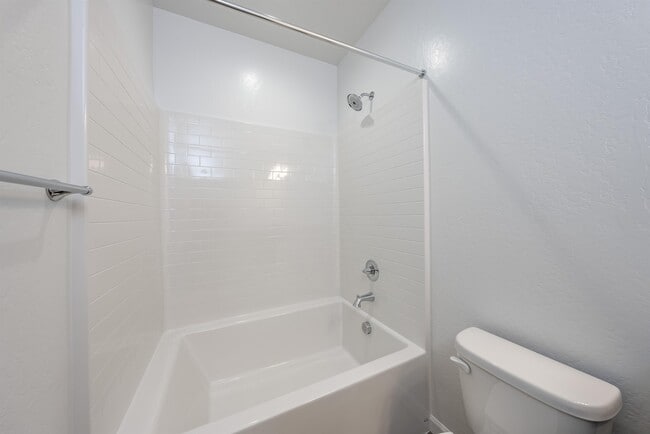 Building Photo - 2563 Chianti Wy