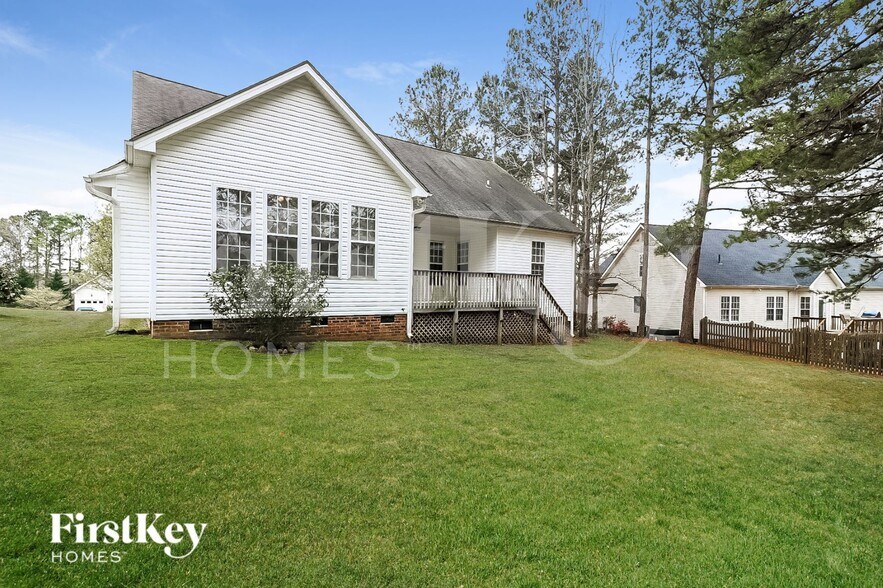 Building Photo - 218 Sweetbriar Ct