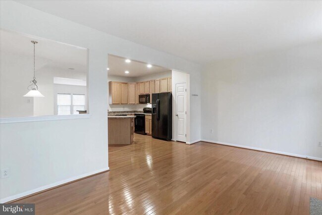 Building Photo - 15 Tidewater Terrace