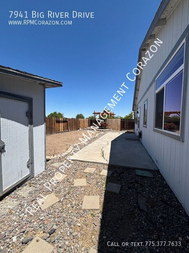 Building Photo - 7941 Big River Dr