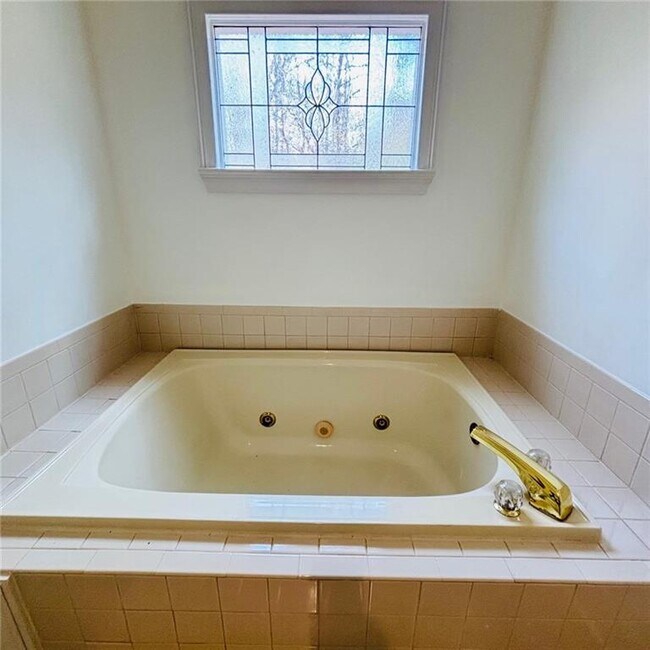 Building Photo - 3775 Belle Glade Trail SW