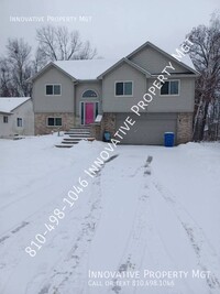 Building Photo - Gorgeous and generously sized 2-story home...