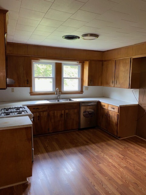 Building Photo - 1084 Nick Springs Rd