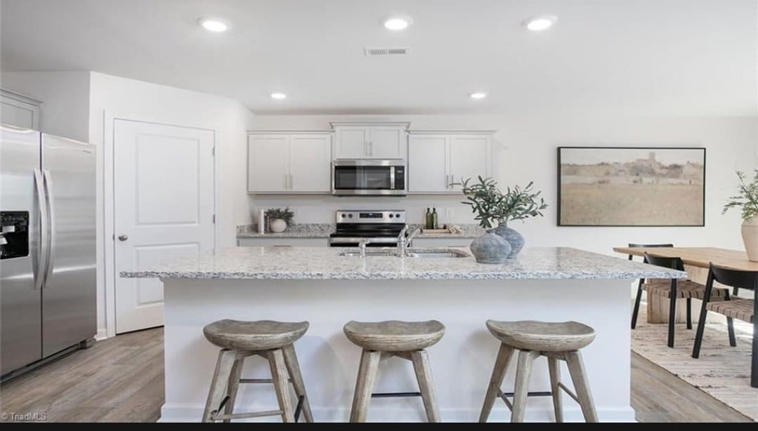 Building Photo - 1022 Harb Dr