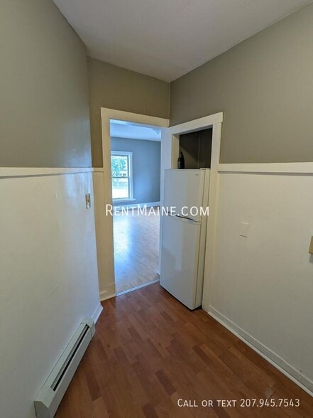 Building Photo - 378 Hammond St