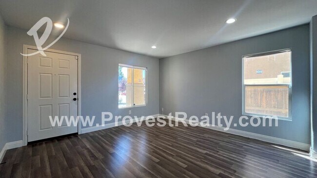 Building Photo - 9334 Azurite Ave
