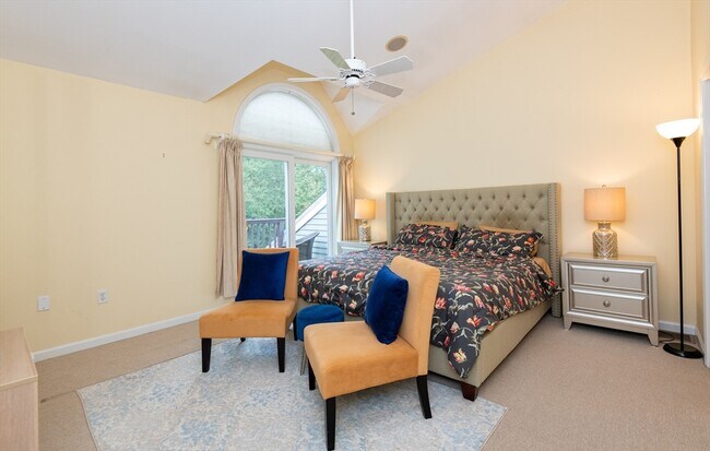 Building Photo - 178 Bishops Forest Dr