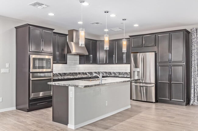 Building Photo - 1667 S Wallrade Ln