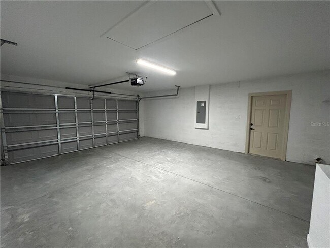 Building Photo - 12809 SW 83rd Terrace