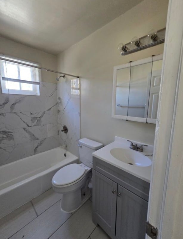 Building Photo - 4108 North Ave