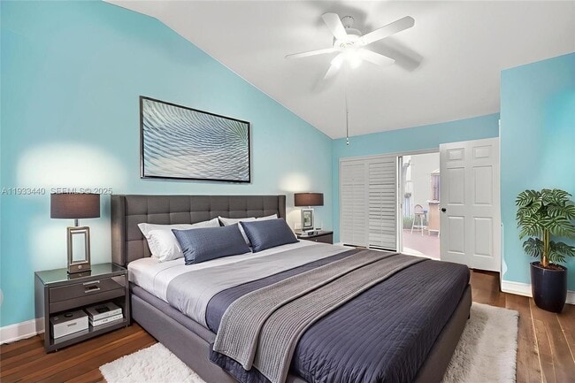 Building Photo - 1046 Satinleaf St