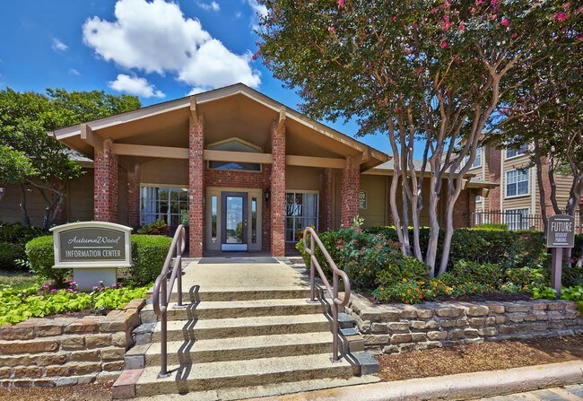 Autumnwood Apartments - Arlington, TX | Apartment Finder