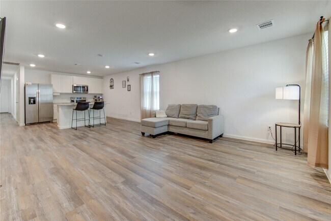 Building Photo - 12339 McCrorey Trails Court