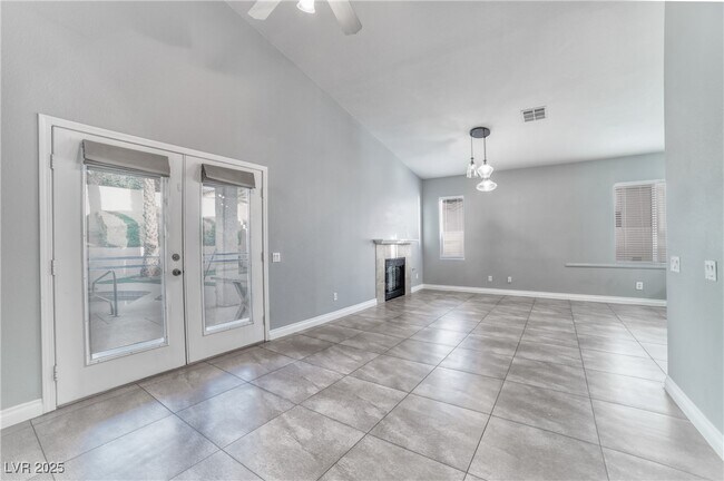 Building Photo - 1989 Songbird Ct