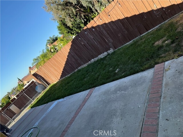 Building Photo - 3351 Lincoln St