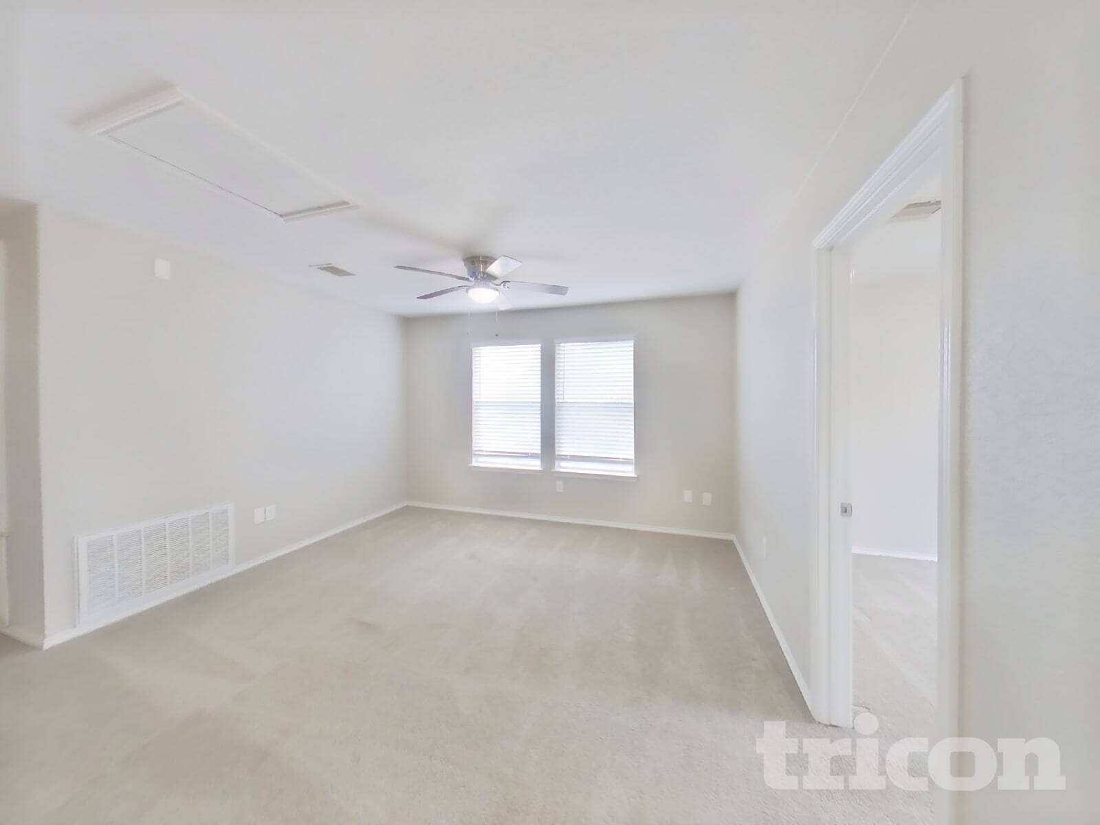 Building Photo - 6546 Benwood Crest