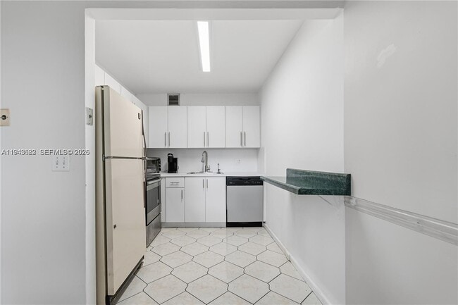 Building Photo - 251 SW 132nd Way