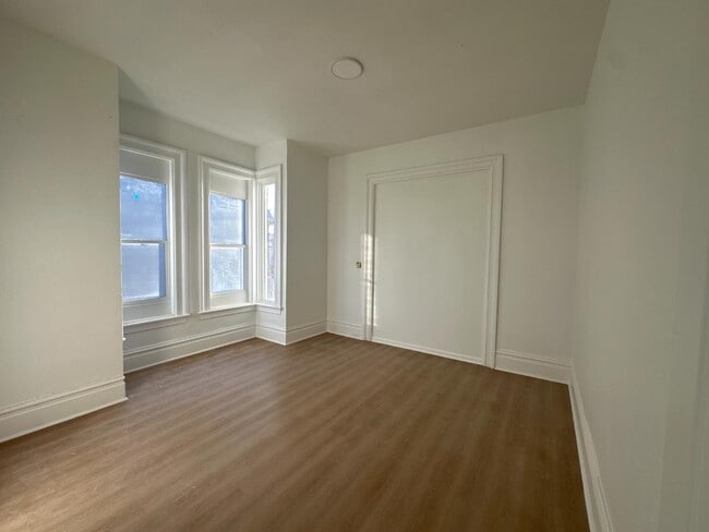Building Photo - 3238 Adeline St