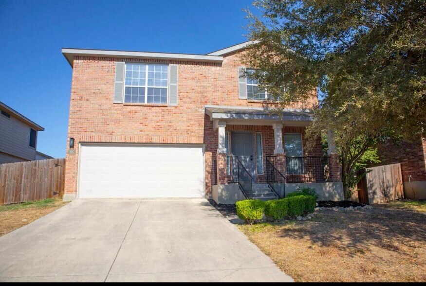 Building Photo - 9135 Granite Woods