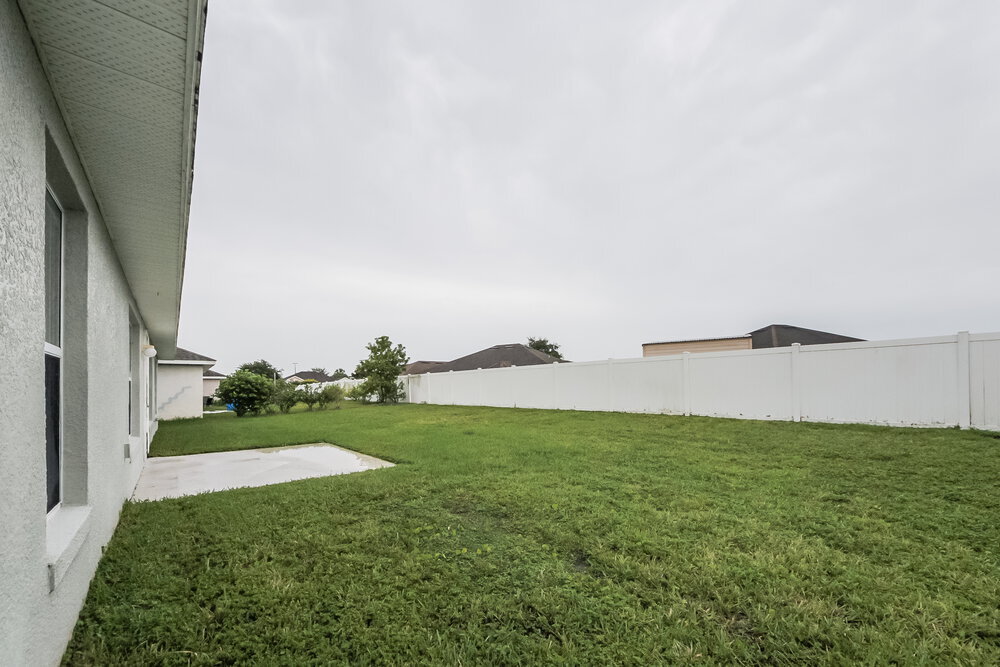 Building Photo - 2151 Antler Dr