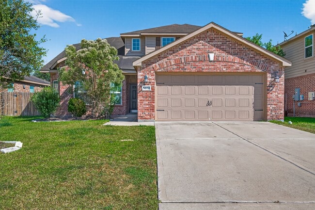 Building Photo - 5119 Harbor Palm Dr