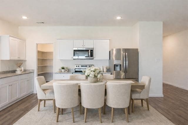 Building Photo - 5508 Brownstone Ln