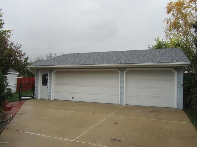 Building Photo - 1956 50th Street Northwest