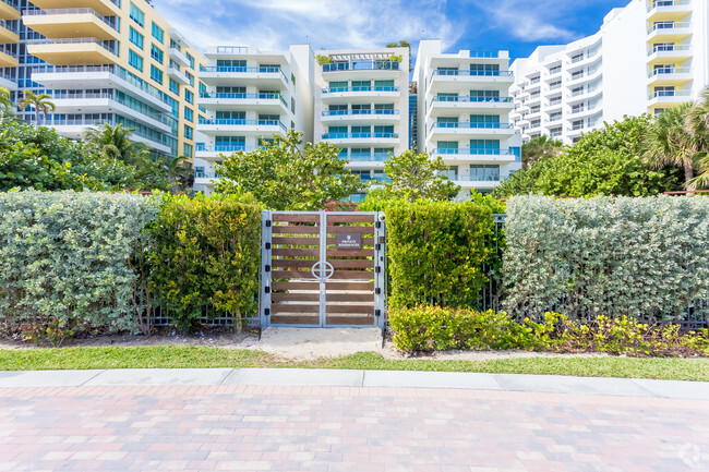 Building Photo - Seacrest Apartments