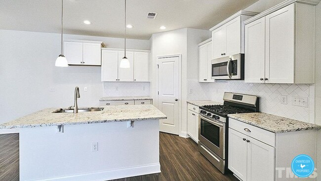 Building Photo - 1028 Navigon Dr