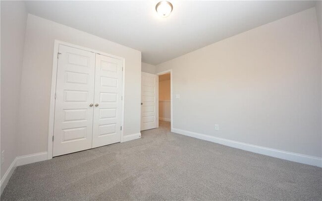 Building Photo - 232 Hellen Vly Dr