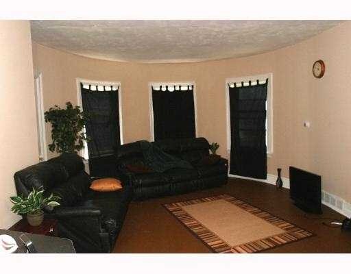  - 1093 Ellicott St