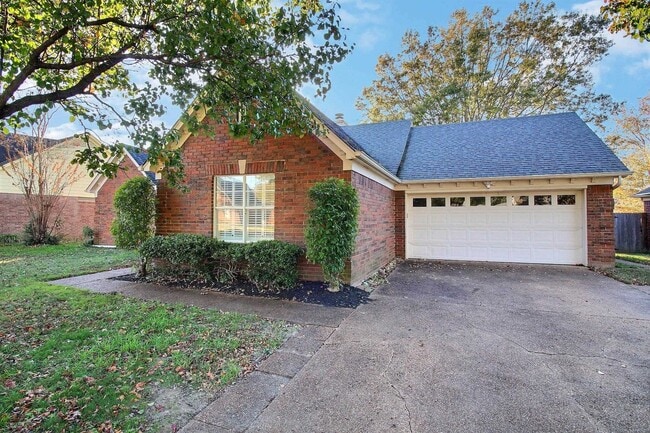 Building Photo - 1479 Wolf Ridge Dr