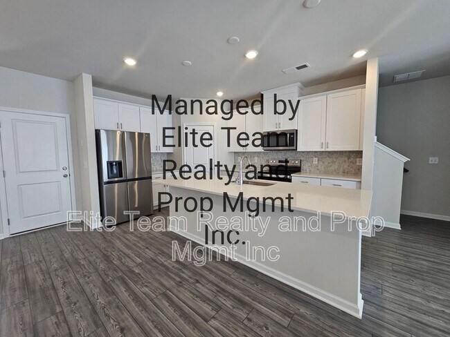 Building Photo - 5213 Brailey Cir