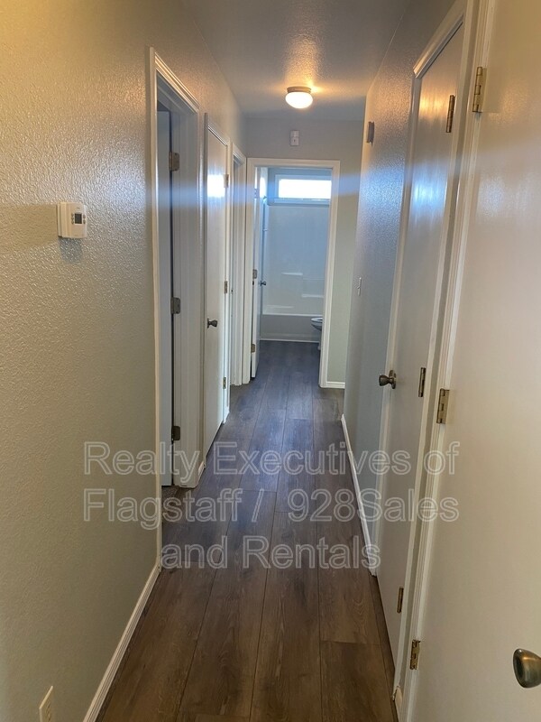Building Photo - 7454 Patriot Dr