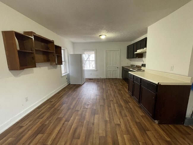 Building Photo - 511 Florida Ave