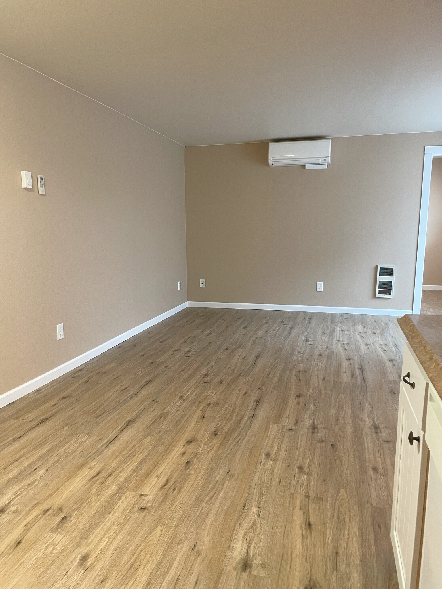 Living Room - 3324 NE Lancaster St