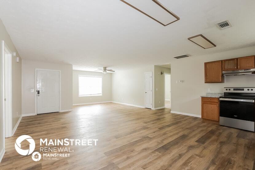 Building Photo - 240 Elm Pl