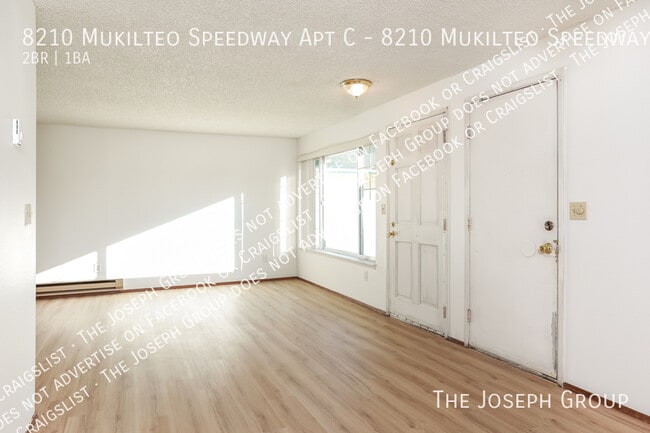 Building Photo - 8210 Mukilteo Speedway