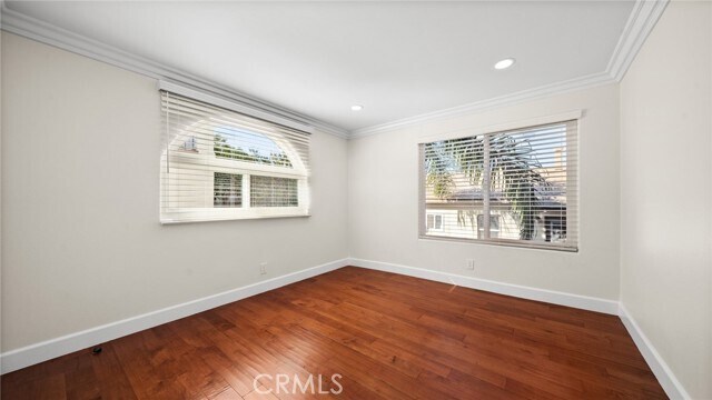 Building Photo - 521 Avenue C