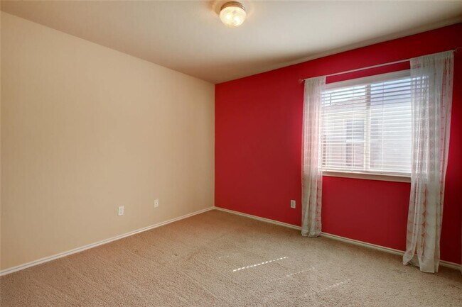 Building Photo - 2731 Herrington Cove